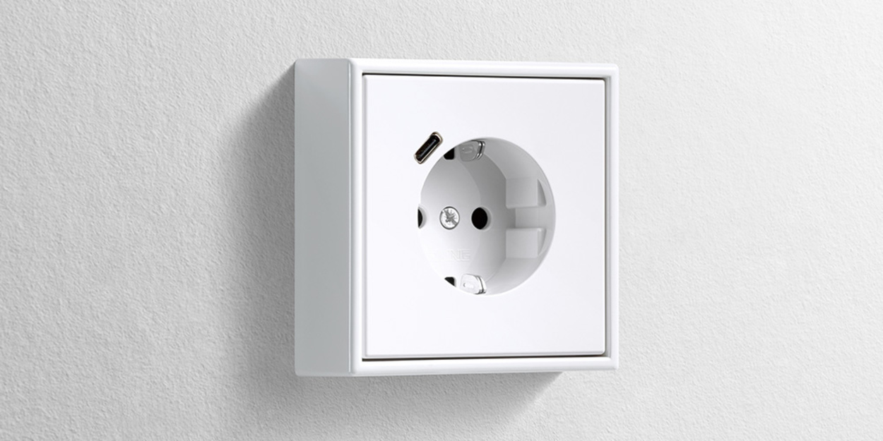 Erweiterter Anschlussraum für die Nachrüstung bei Gehringer Elektrotechnik GmbH in Rothenburg o.d.T.
